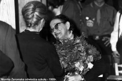 1985 r. Monika Żeromska odwiedza szkołę